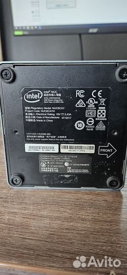 Intel NUC NUC6cayh