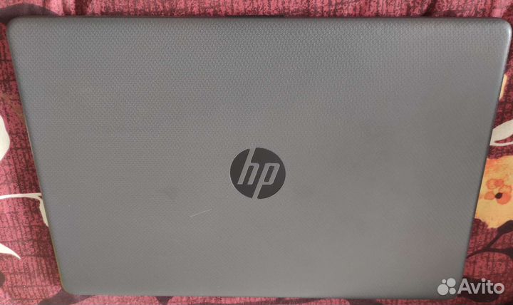 Ноутбук HP 250 G8 серебристый 15.6