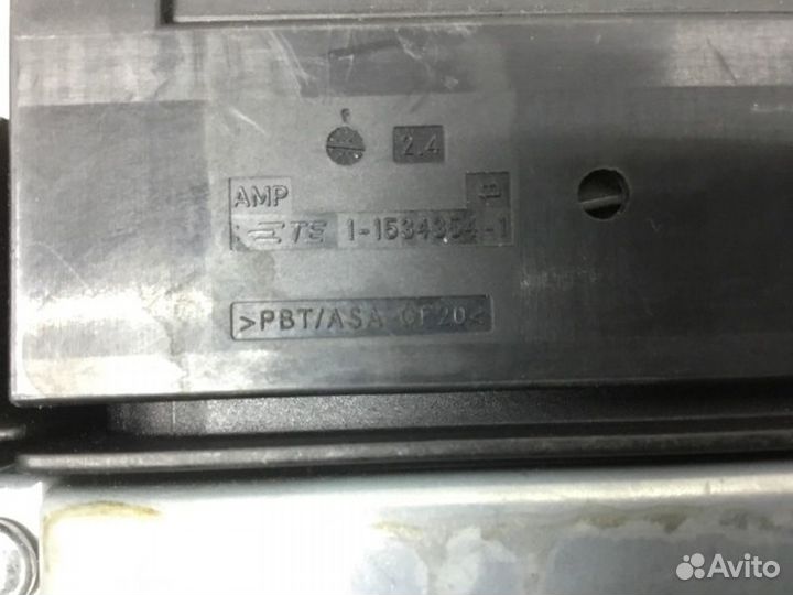 Блок управления стояночным тормозом Volkswagen