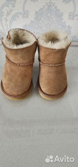 Ugg угги натуральные детские размер 22(13,5см)