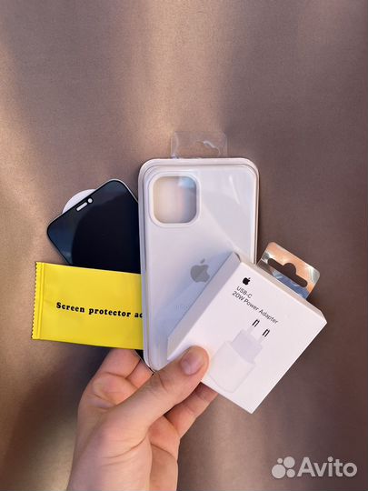 iPhone 12, 64 ГБ