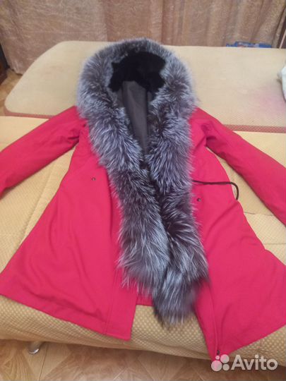 Пальто-парка с натуральным мехом внутри