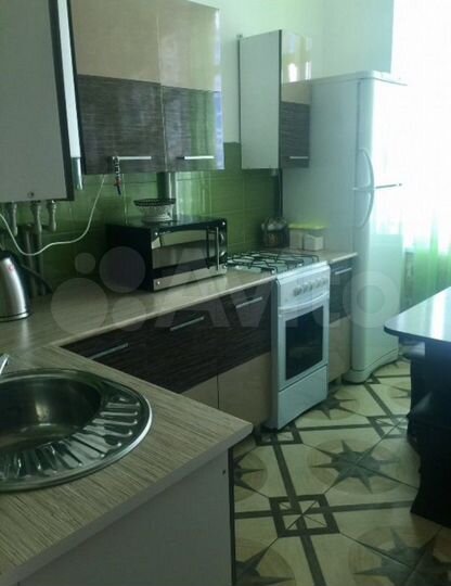 2-к. квартира, 63 м², 9/9 эт.