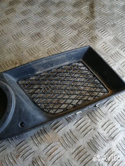Решетка птф передняя правая Fiat Doblo 223