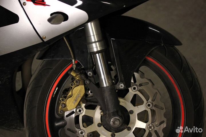 Honda CBR929RR Fireblade (лучший в городе)