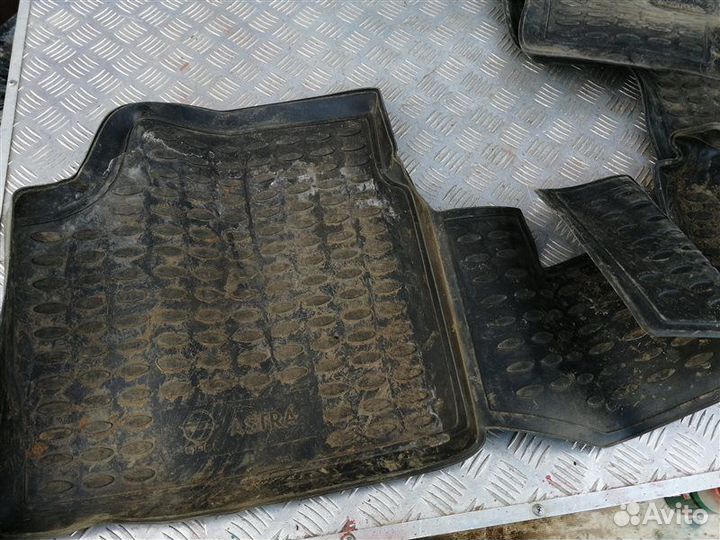 Коврики комплект Opel Astra H L69 Z18XER 2008