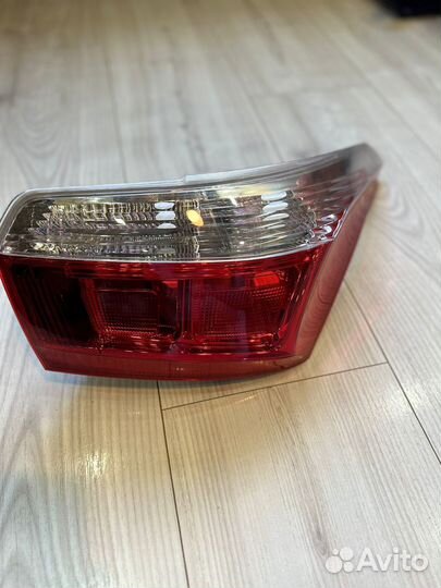 Задние фонари Citroen C-eiysee 2014