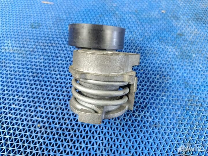 Натяжитель ремня BMW 5 e60 m54b22