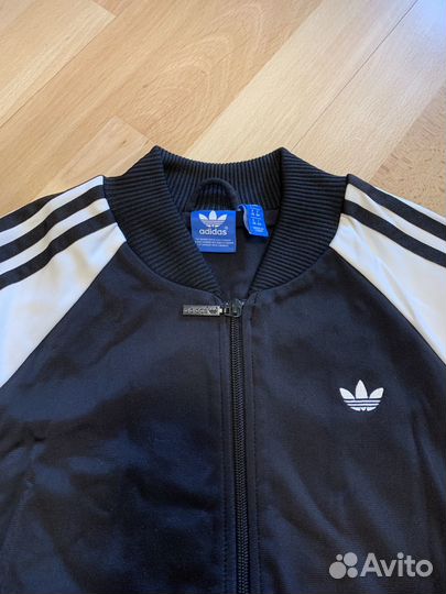 Спортивная кофта adidas женская