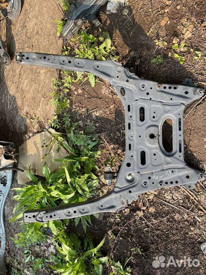 Подрамник передний Honda CR-V 5 2017-2023