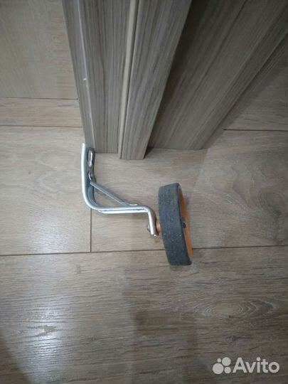 Страховочное колесо для велосипеда