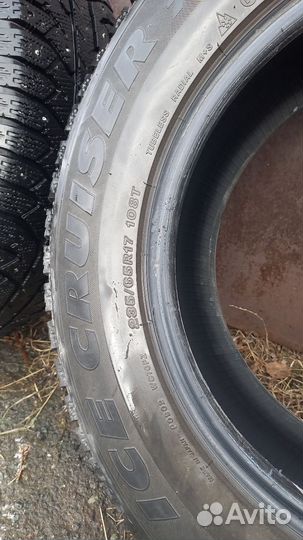 Bridgestone Ice Cruiser 7000 235/65 R17