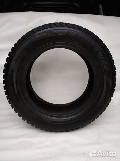 Kumho I'Zen KW22 185/65 R15