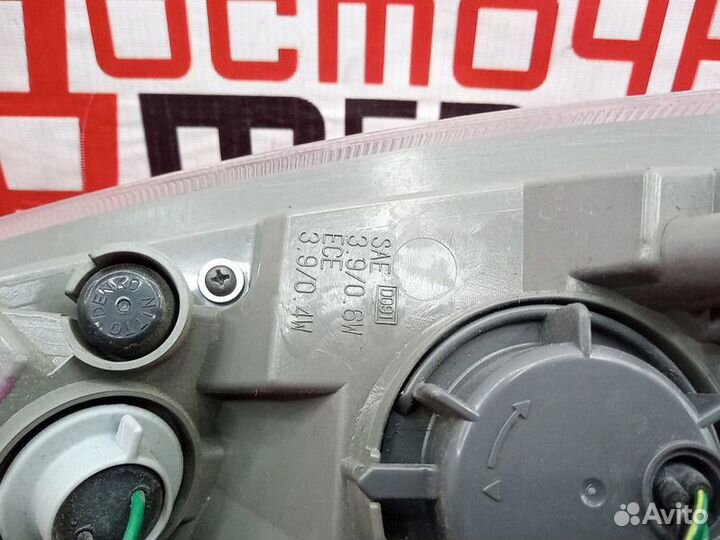 Стоп-сигнал nissan leaf EM57