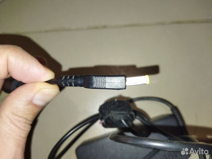 Блок питания для ноутбука lenovo 20V 2.25A