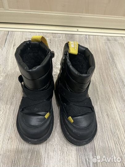 Ботинки зимние детские 26 размер