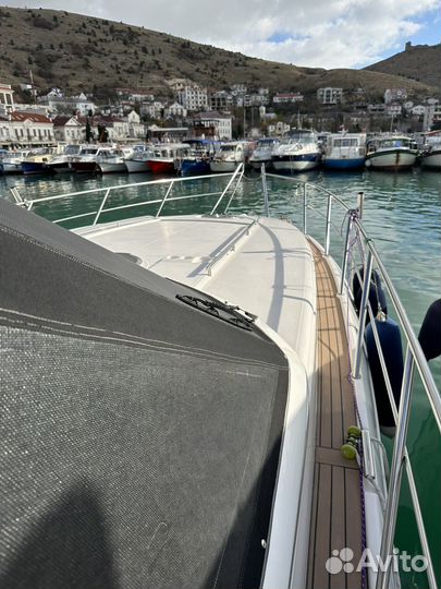 Круизная яхтаWindy 43 Typhoon HT, 2004 г