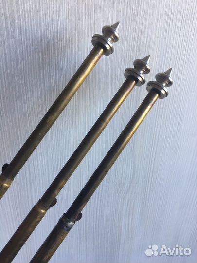 Штатив старинный для фотоаппарата. Тренога