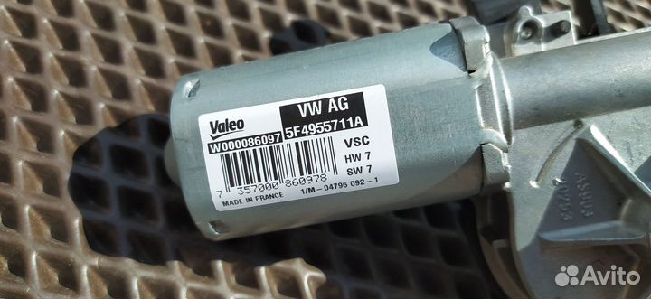 Моторчик стеклоочистителя Skoda 5F4955711A