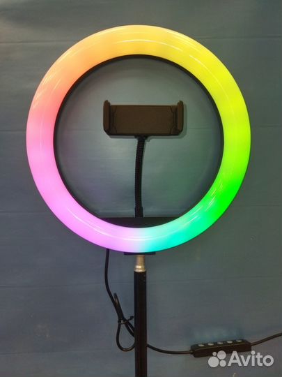 Кольцевая лампа