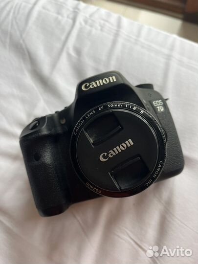 Зеркальный фотоаппарат canon 7d