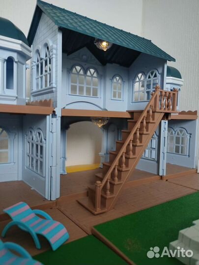 Детские игрушки Кукольный домик