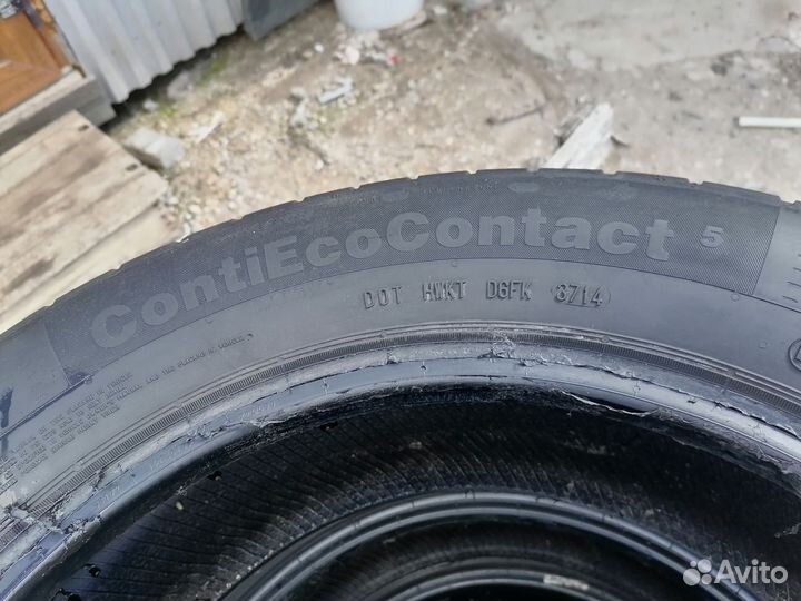 Continental ContiEcoContact 5 215/60 R17