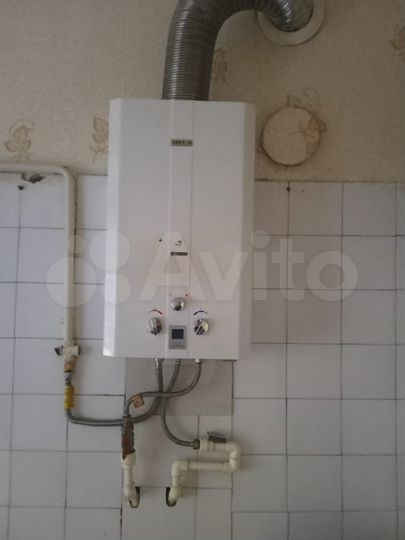 2-к. квартира, 38 м², 1/3 эт.