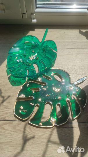 Лист Монстеры - подставка из эпоксидной смолы