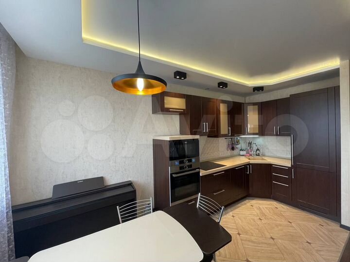 2-к. квартира, 73 м², 22/25 эт.