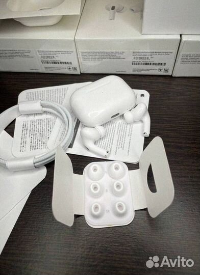 AirPods Pro 2: Идеальный звук и комфорт