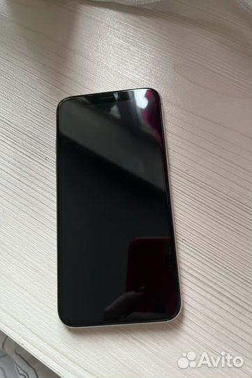 iPhone X, 64 ГБ
