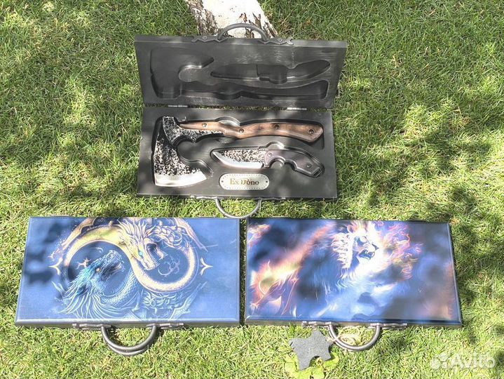 Набор топор и нож в деревянном кейсе