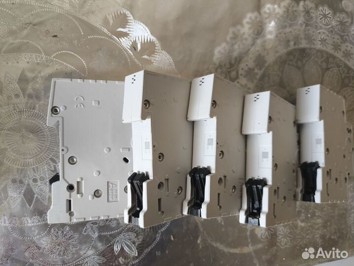 Автоматический выключатель ABB 1P SH201L C40 4.5кА