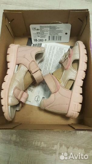 Сандалии для девочки