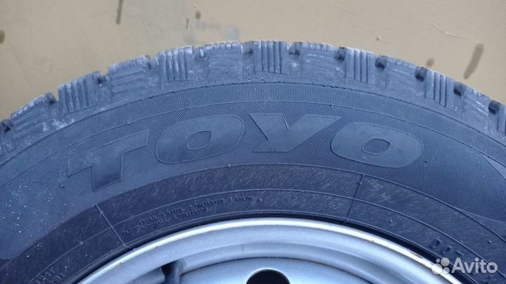 Toyo Observe G3-Ice 205/70 R15