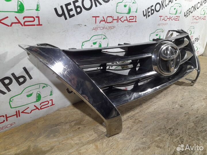 Решетка радиатора Toyota Fortuner 2 (2015-2020)