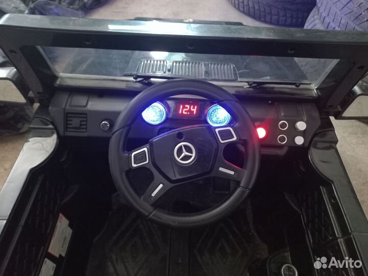 Детский электромобиль бу Mercedes AMG