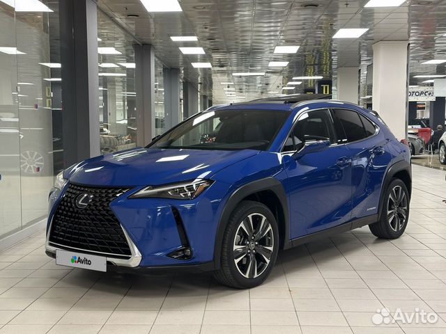 Lexus UX, 2019