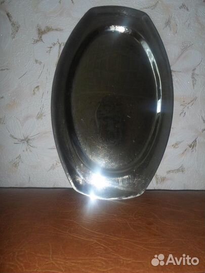 Сервировочный поднос