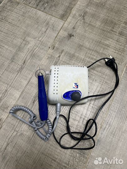Аппарат для маникюра strong 210