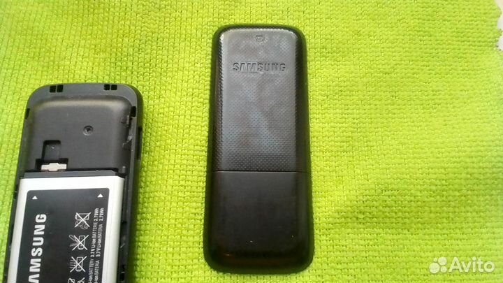 Samsung E1070
