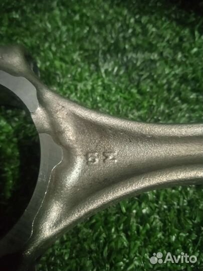 Шатун поршень Пежо 107 Ситроен С1 1krfe