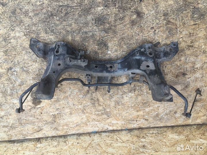 Балка передняя Kia Spectra SD с2000-2011г Спектра