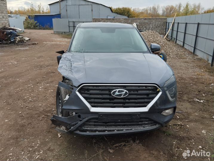 Hyundai Creta 1.6 МТ, 2022, битый, 20 000 км