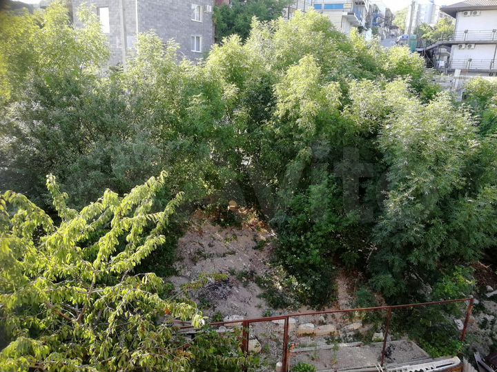 Участок 4 сот. (ИЖС)