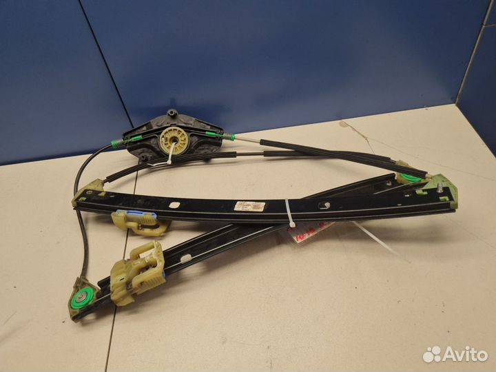 Стеклоподъемник передний правый Audi A4 B8 Allroad