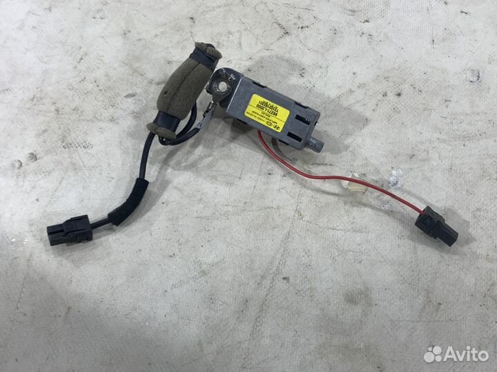 Усилитель бампера KIA K5 DL3