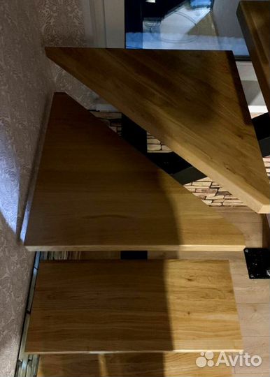 Лестница забежная под ключ