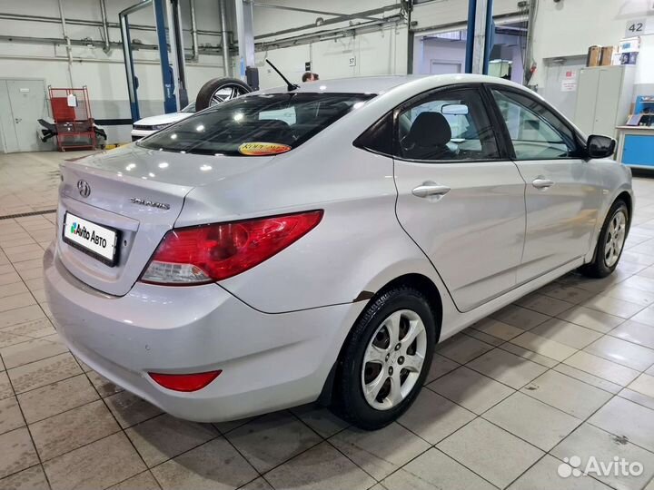 Hyundai Solaris 1.4 AT, 2011, 179 115 км
